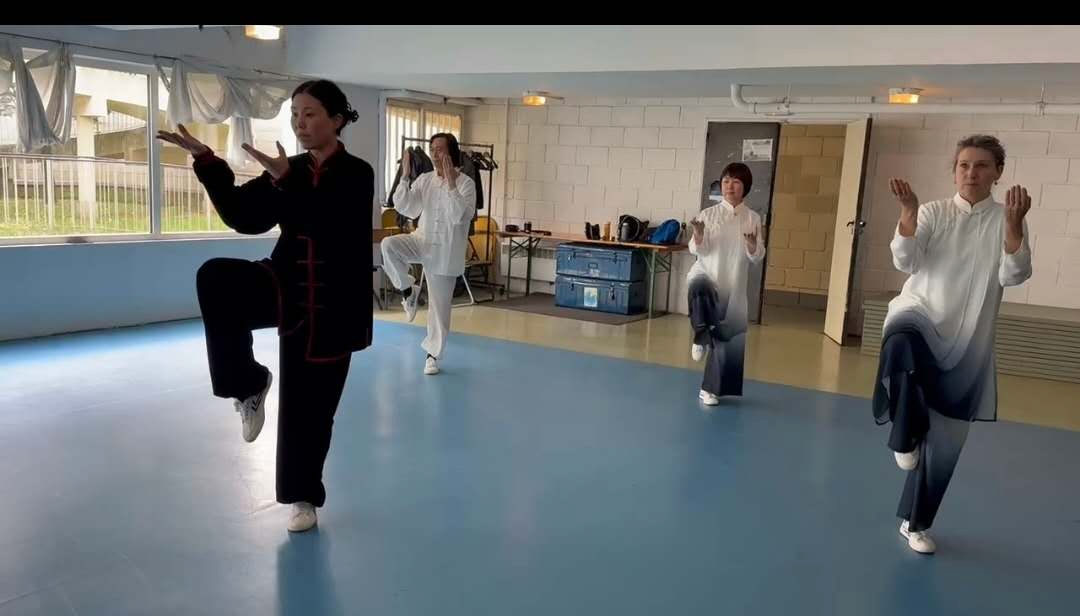 Cours de Taï-Chi en salle